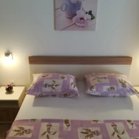 Giro Apartment *
